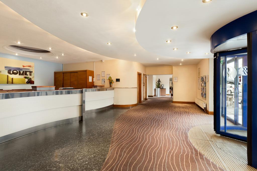 Ramada Hatfield Hatfield  Exterior foto